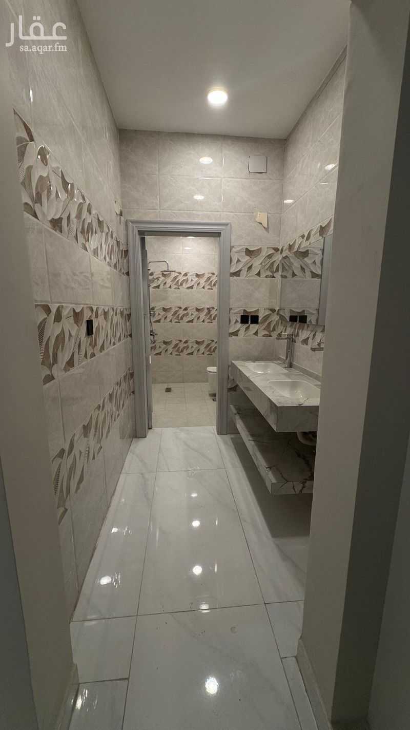 5 bedroom building in Al Shati, Jazan 8