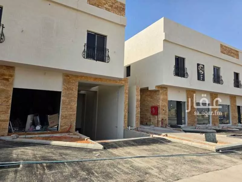 عقار  في القيروان، الرياض 2