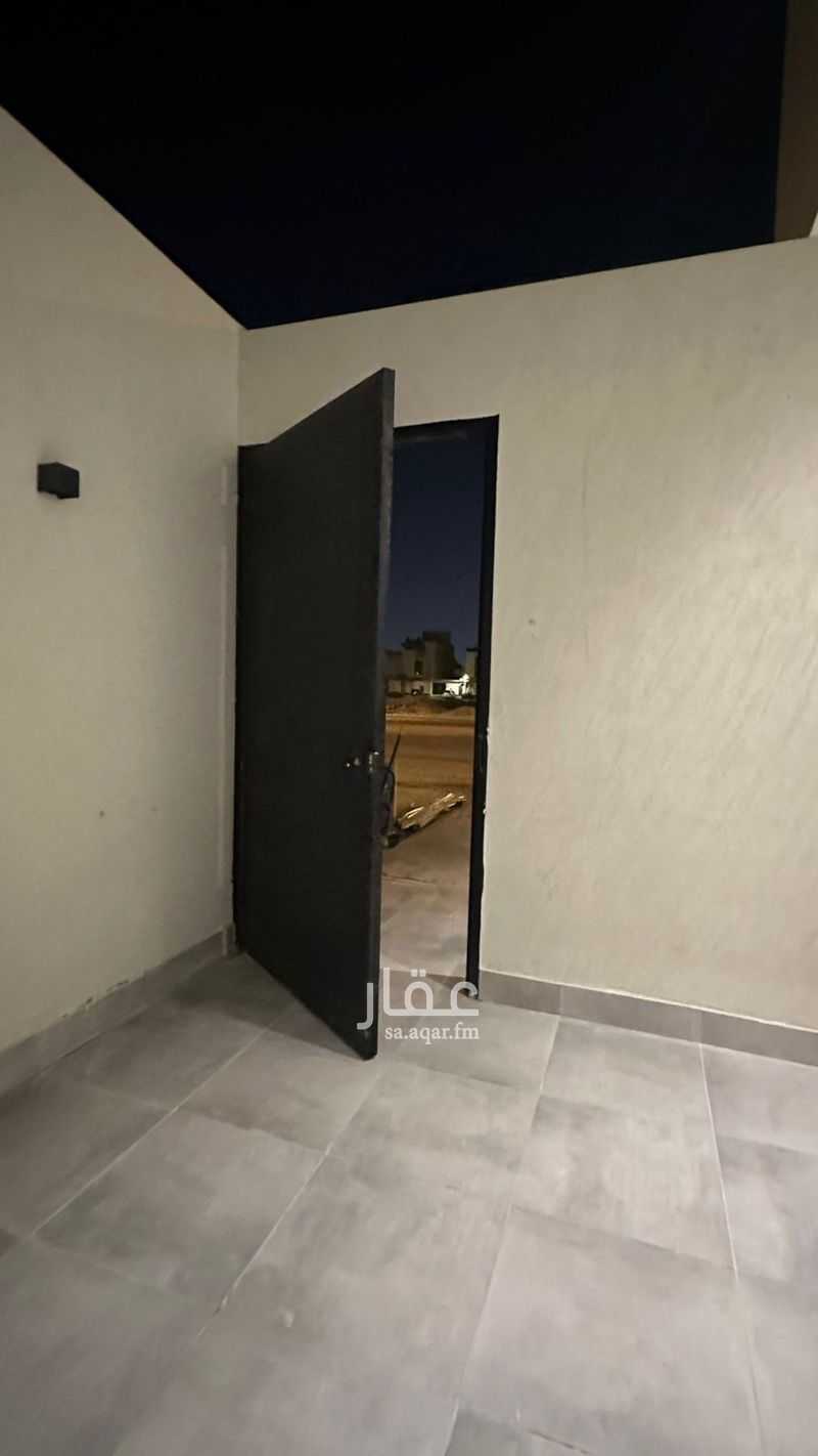 4 bedroom apartment in Riyadh 4