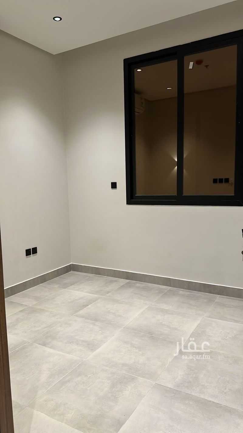 4 bedroom apartment in Riyadh 5