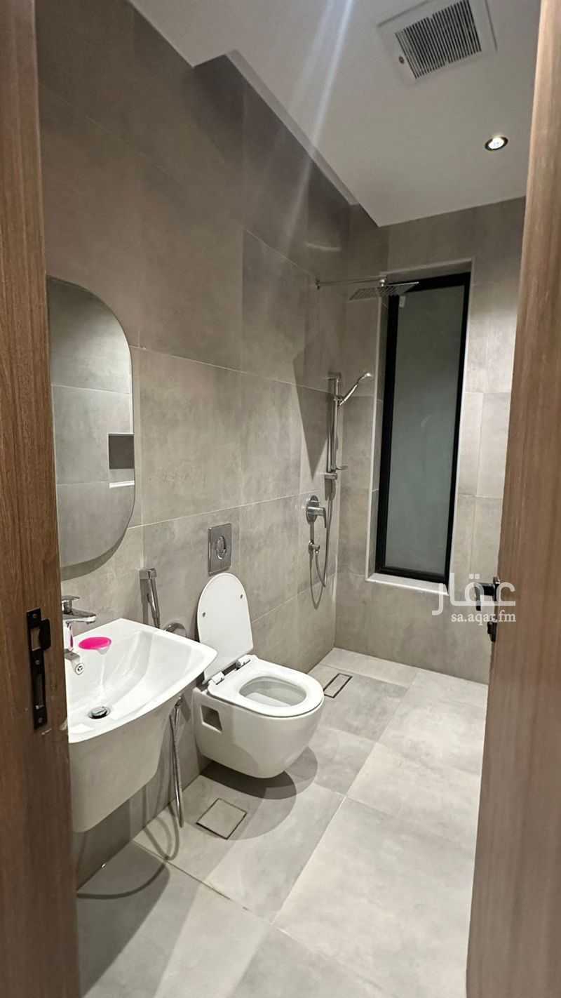 4 bedroom apartment in Riyadh 10