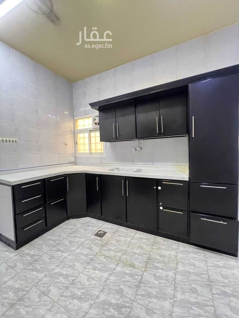 3 bedroom apartment in Riyadh 8
