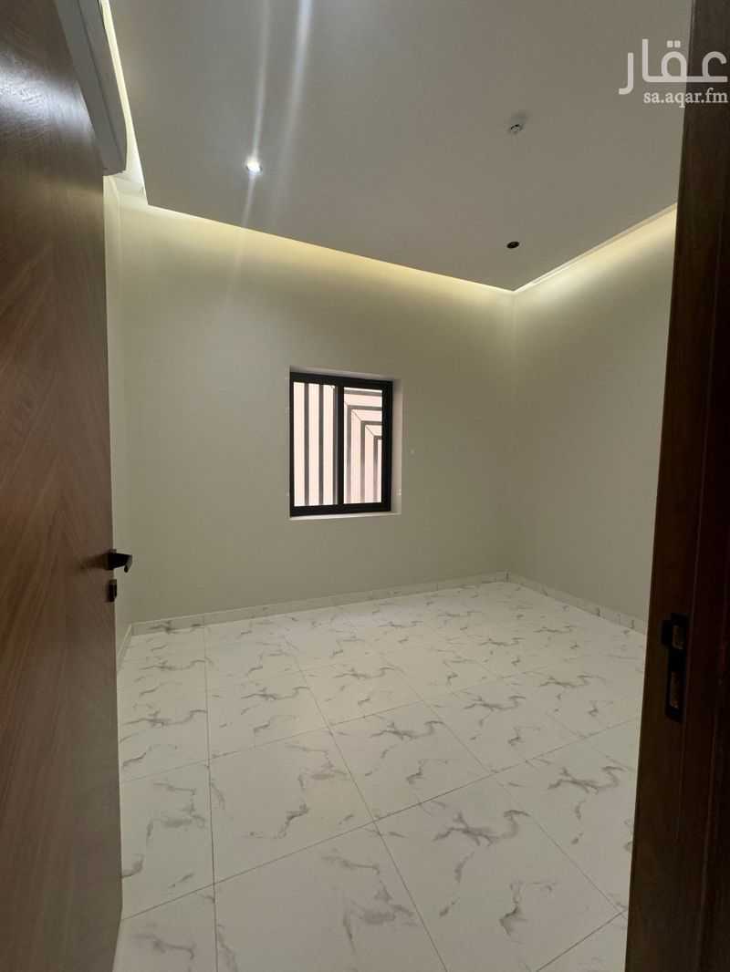 4 bedroom apartment in Riyadh 8