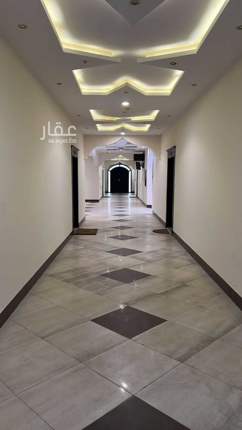 4 bedroom apartment in Al Nuzhah, Riyadh 18