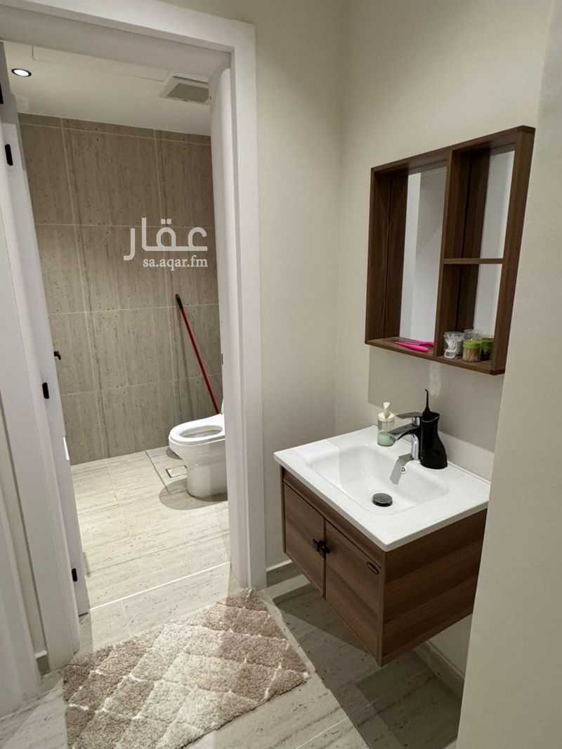 4 bedroom apartment in Irqah, Riyadh 12