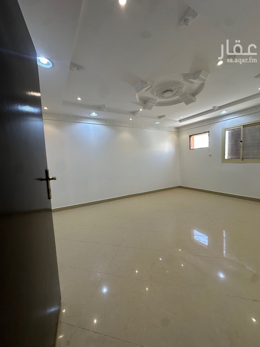 4 bedroom apartment in Riyadh 12