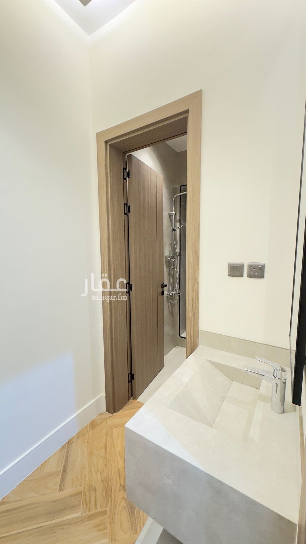 6 bedroom villa in Riyadh 9