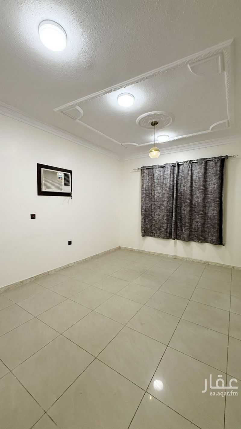 4 bedroom apartment in Al Mursalat, Riyadh 4