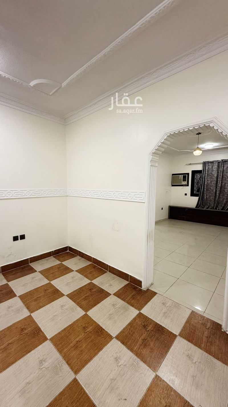 4 bedroom apartment in Al Mursalat, Riyadh 5