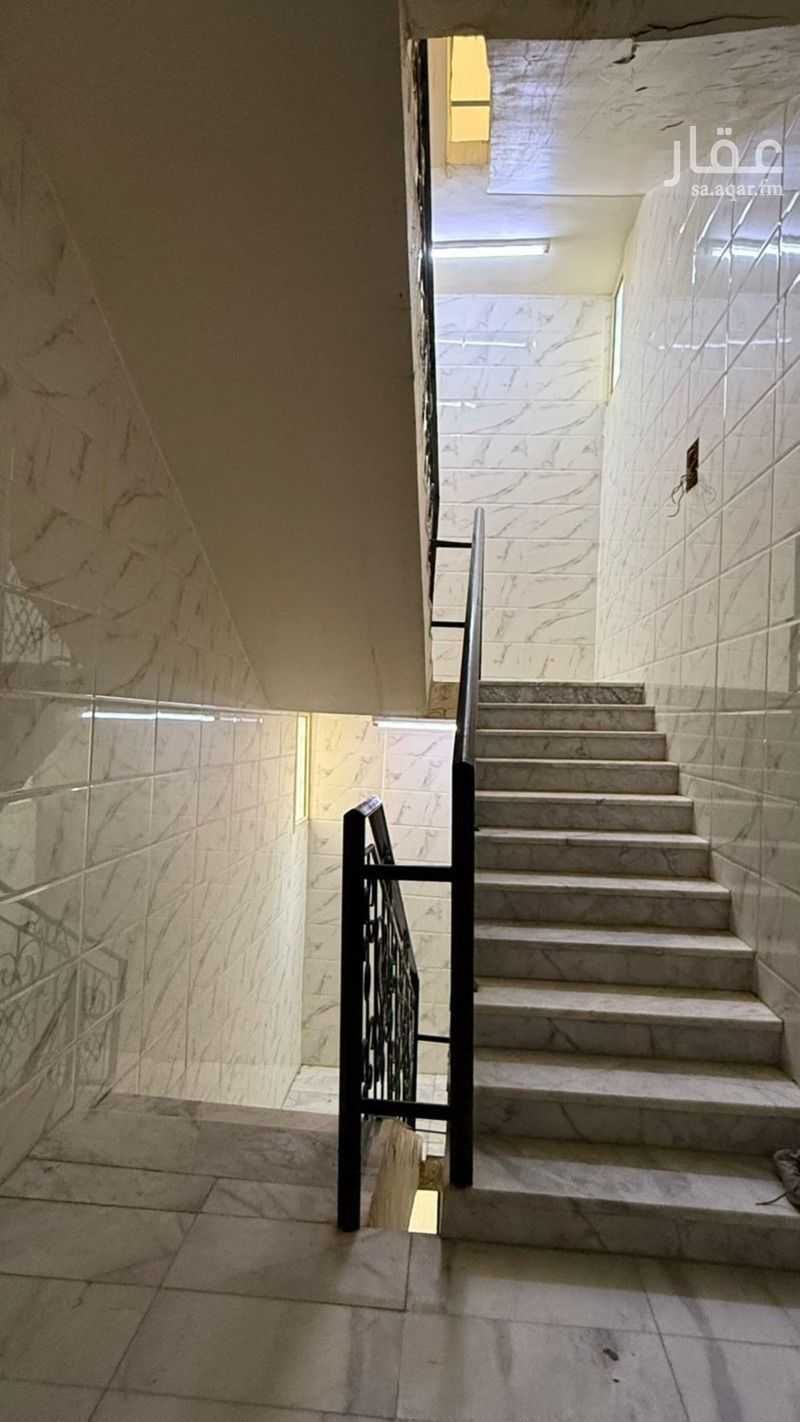 4 bedroom apartment in Riyadh 20