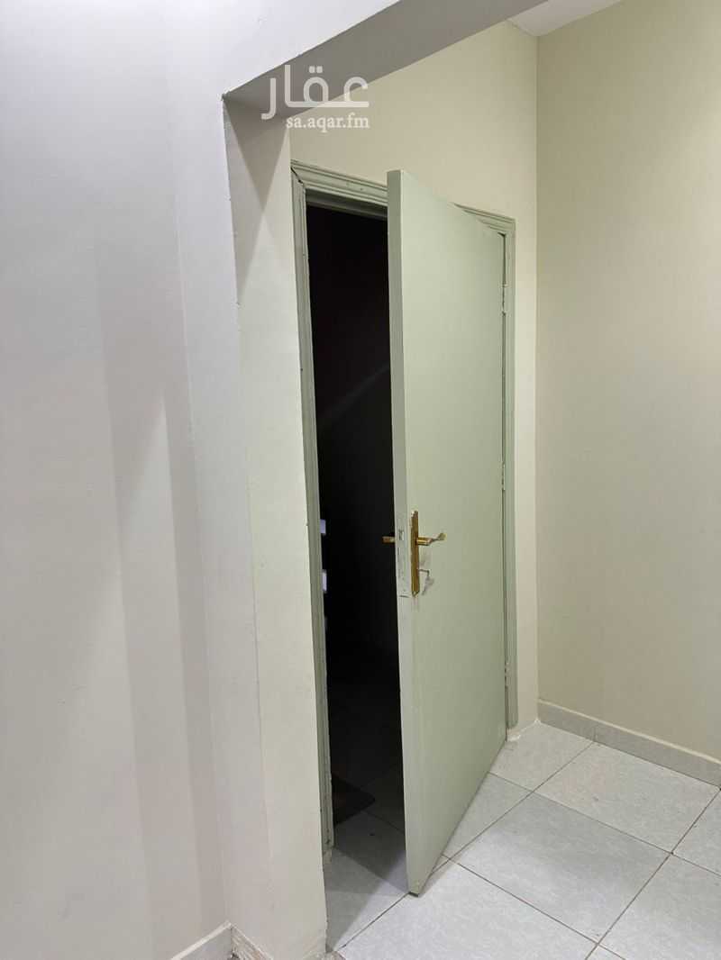 4 bedroom apartment in Al Rimal, Riyadh 3