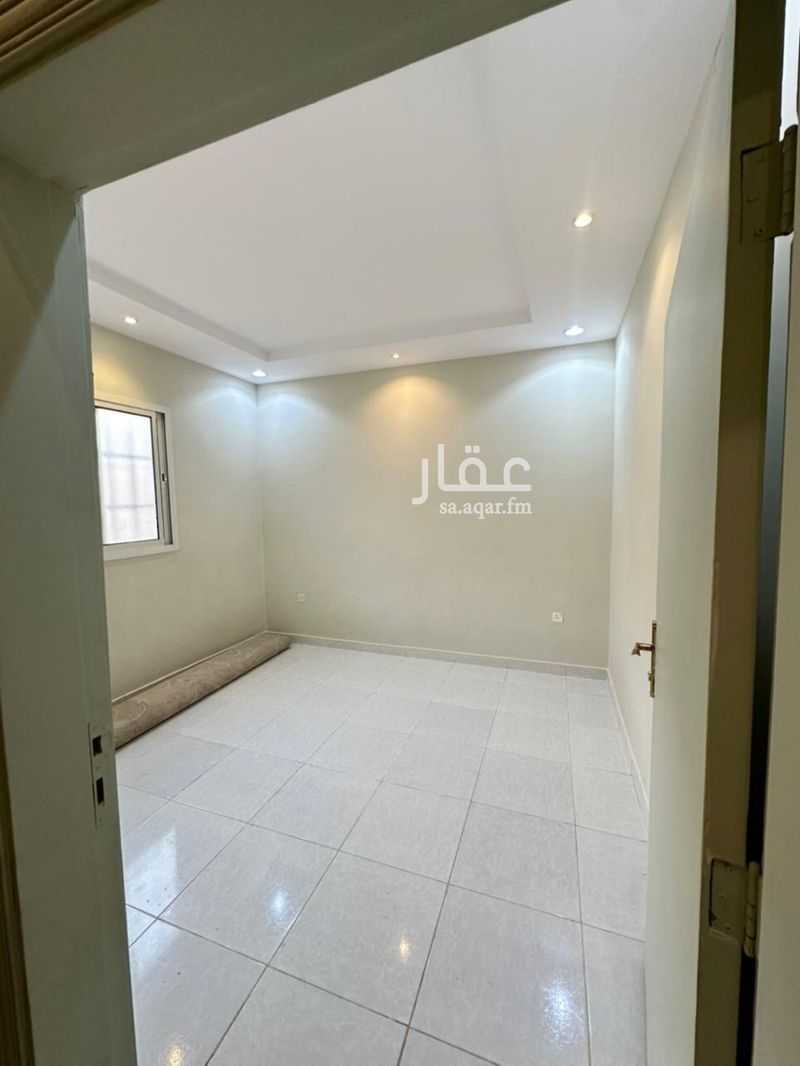 4 bedroom apartment in Al Rimal, Riyadh 2