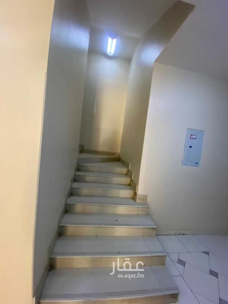 50 bedroom building in Al Yasmin, Riyadh 8