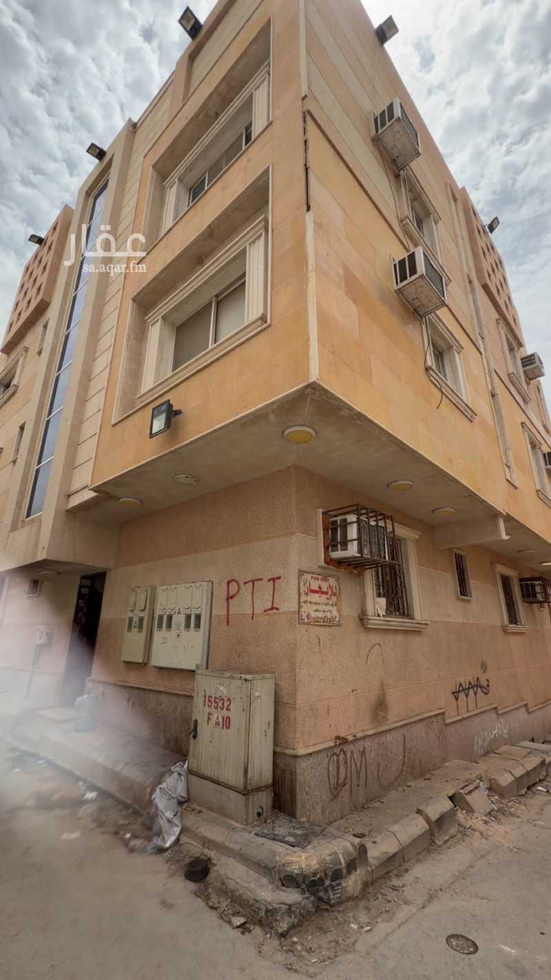 20 bedroom building in Thalim, Riyadh 2