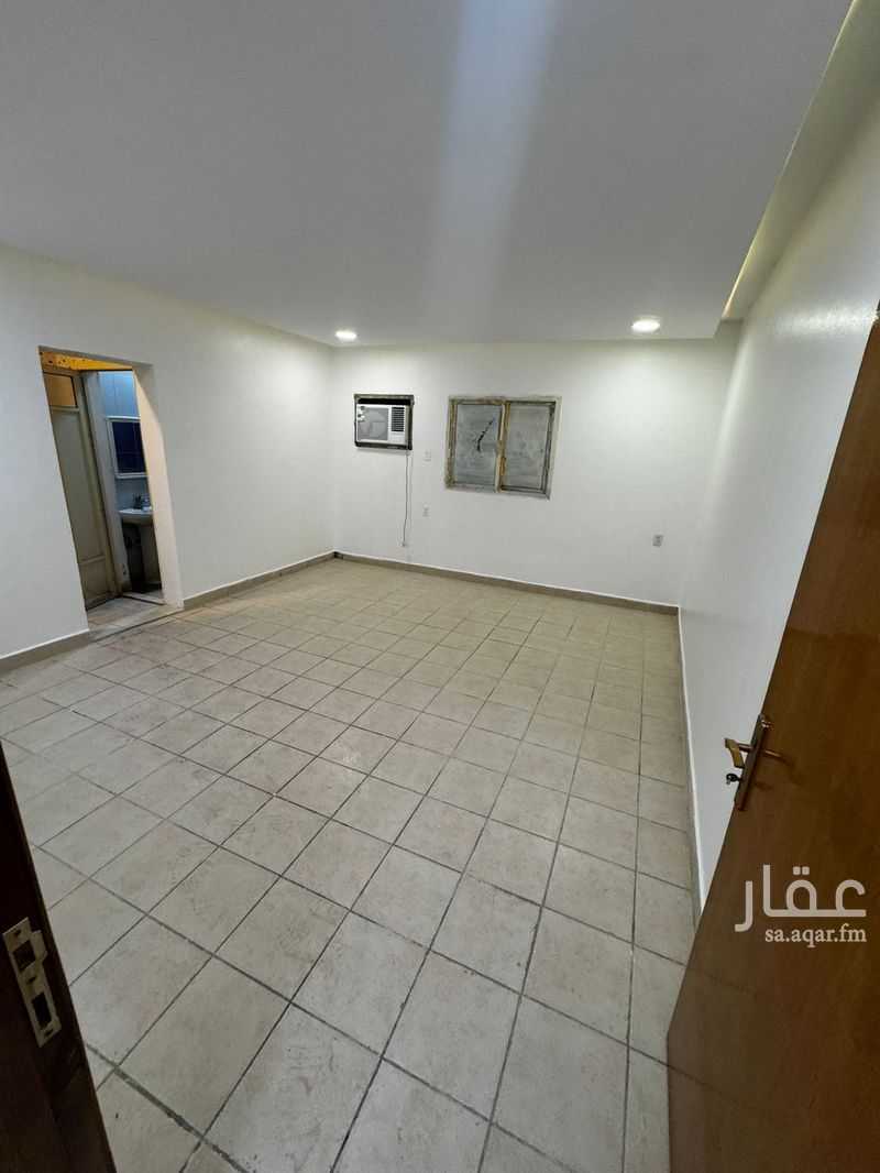 1 bedroom apartment in Al Aqrabiyah, Eastern Province 2