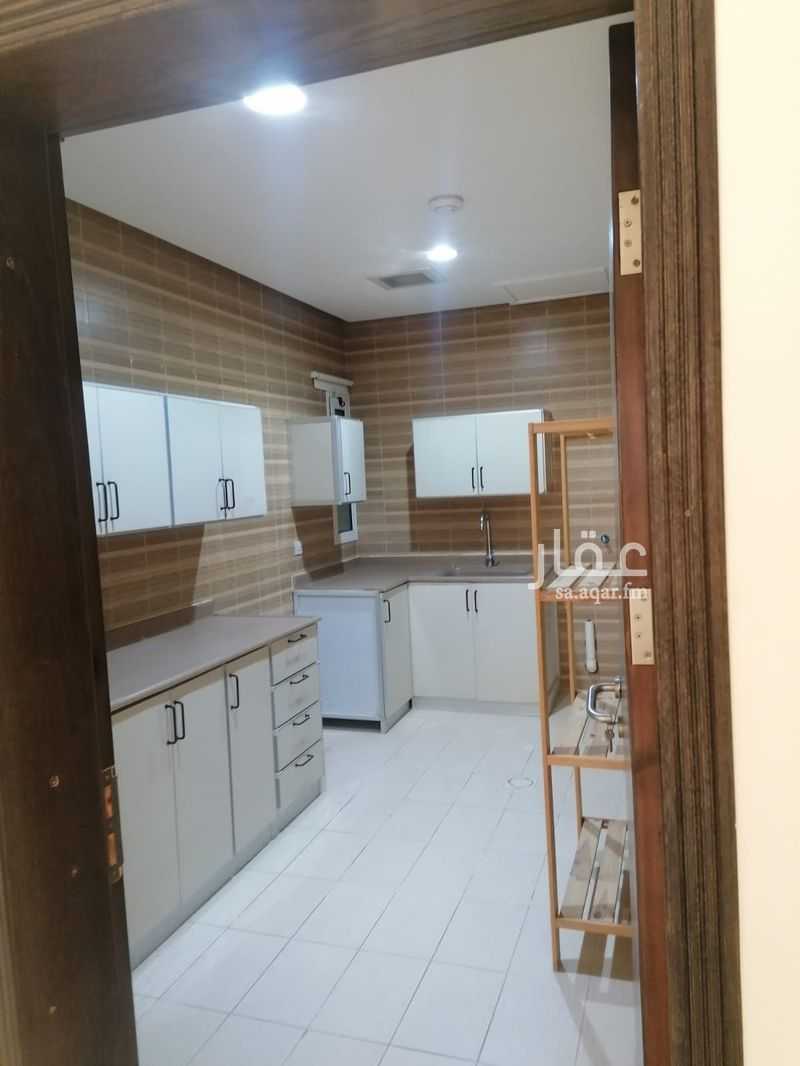 3 bedroom apartment in Al Thuqbah, Eastern Province 8