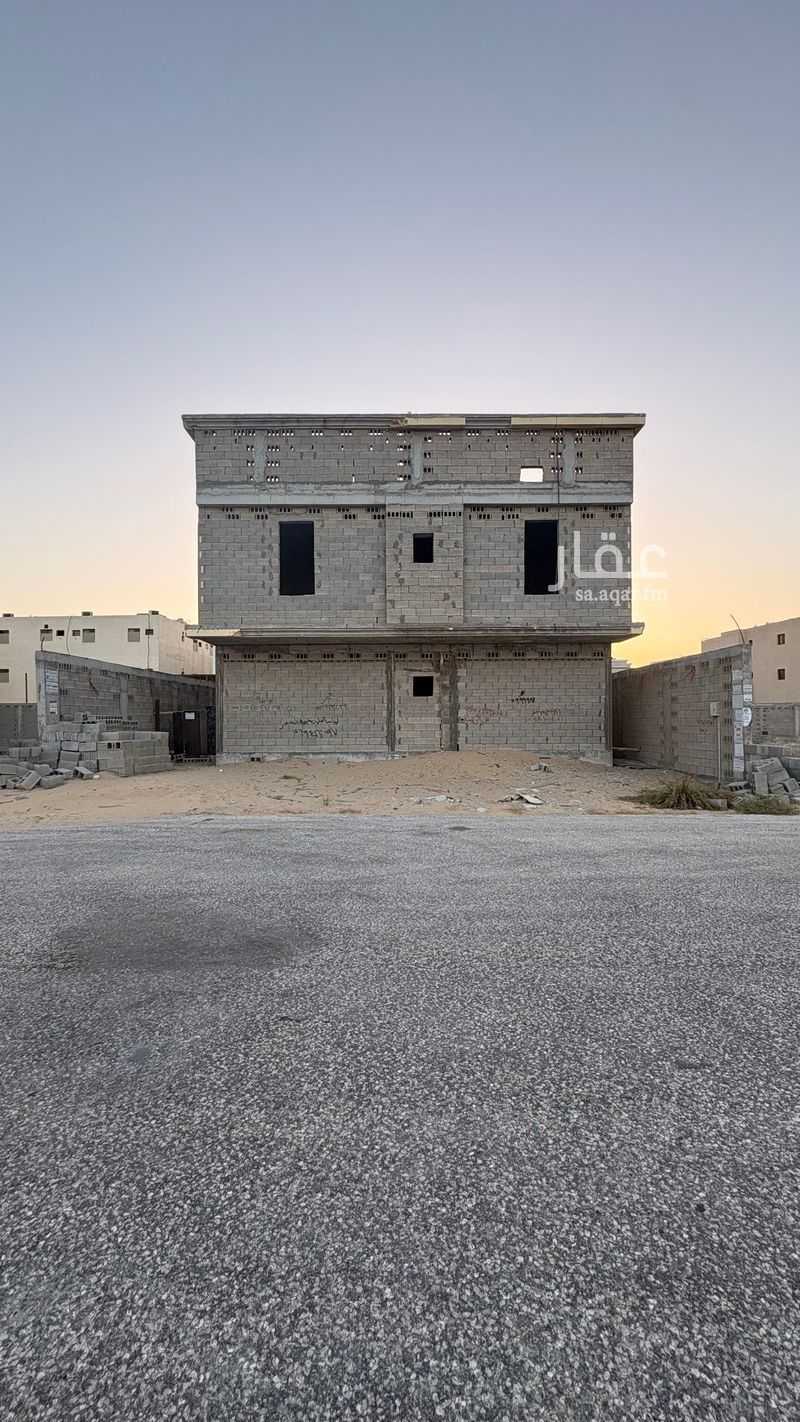 20 bedroom building in At Tahliyah, Eastern Province 2