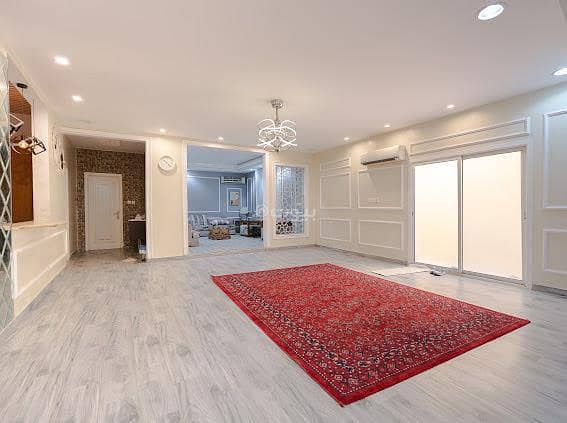 4 bedroom villa in Al Qadisiyah, Riyadh 10