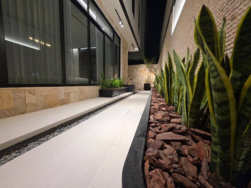 4 bedroom villa in Nesaj Real Estate Compound Co. 9268 Salmah Bin Suliman, Eastern Province 7