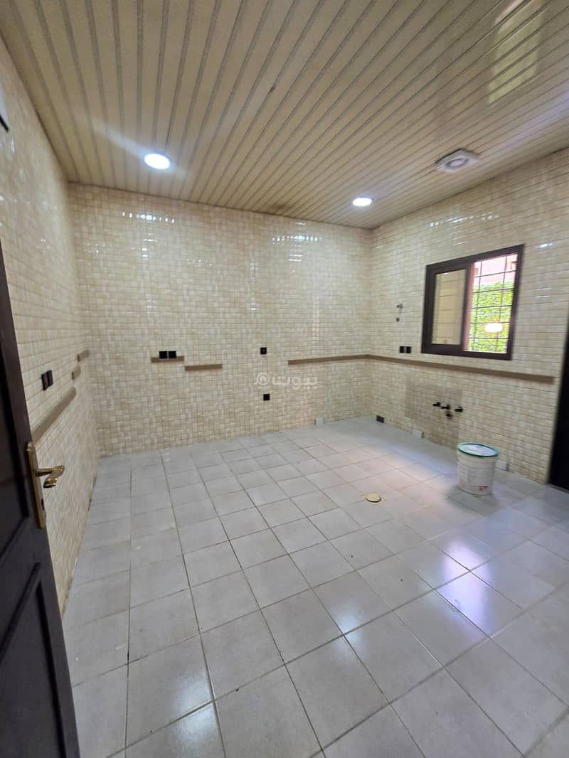 6 bedroom villa in Dahiat King Fahd, Eastern Province 9