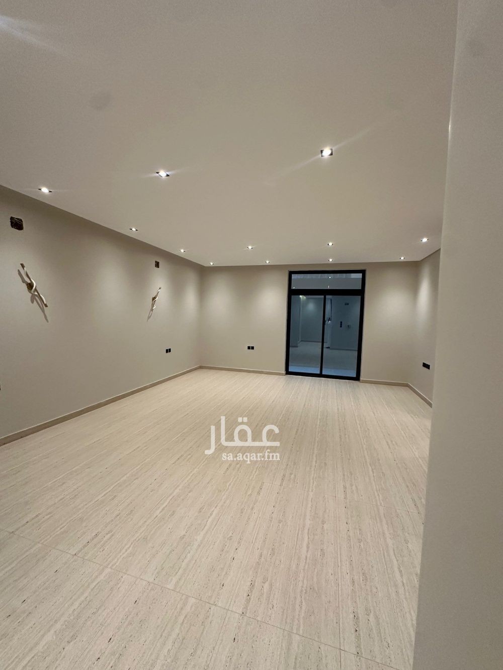 4 bedroom villa in Al Zahrah, Riyadh 13