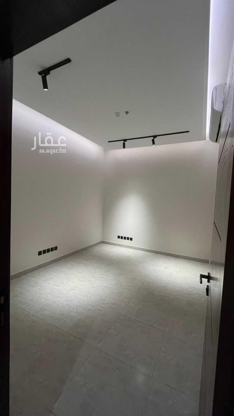 3 bedroom office in Al Safa, Jeddah 2