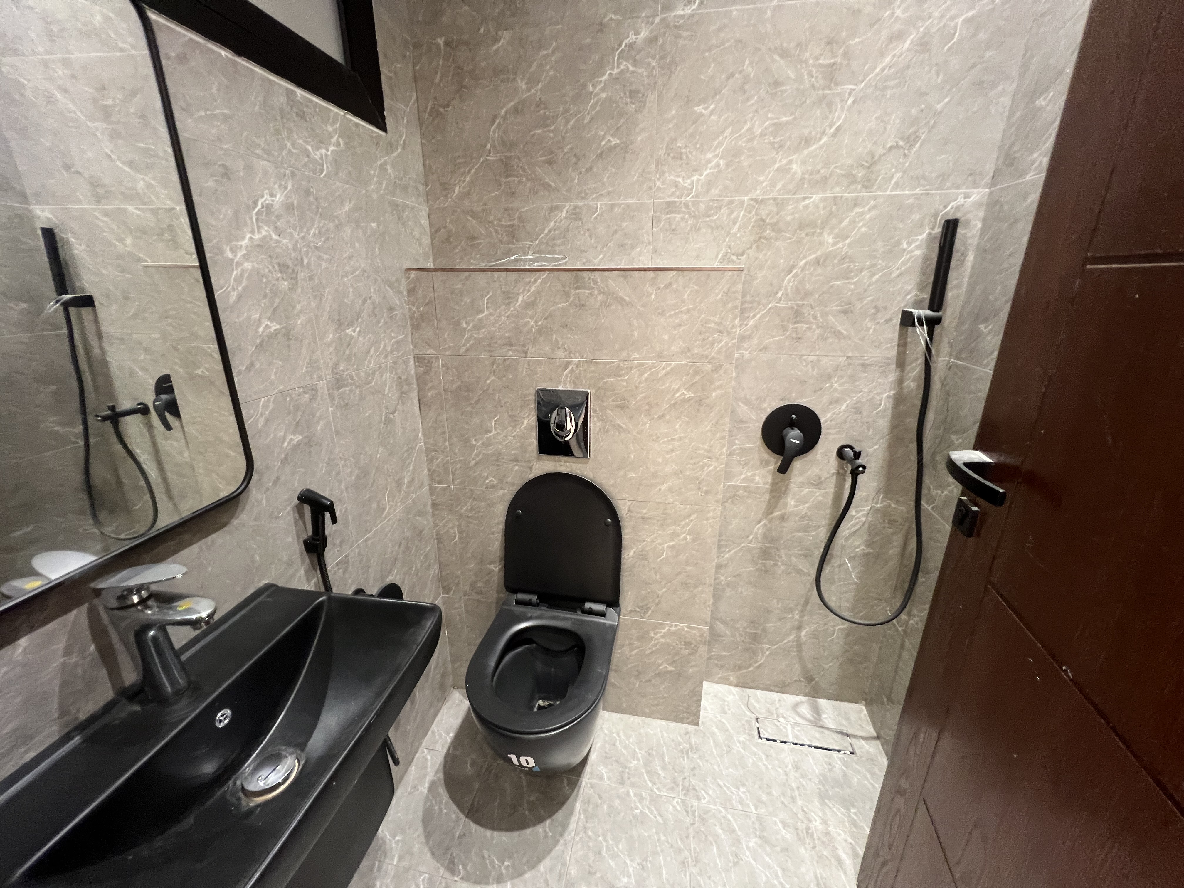 4 bedroom apartment in Al Munsiyah, Riyadh 6