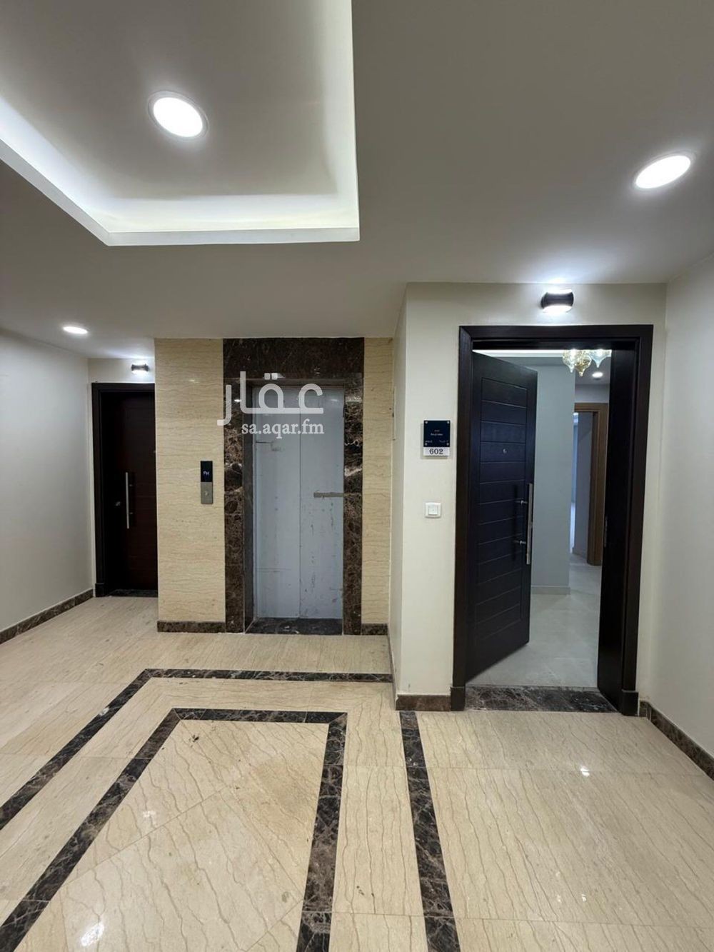 5 bedroom apartment in Jeddah 4