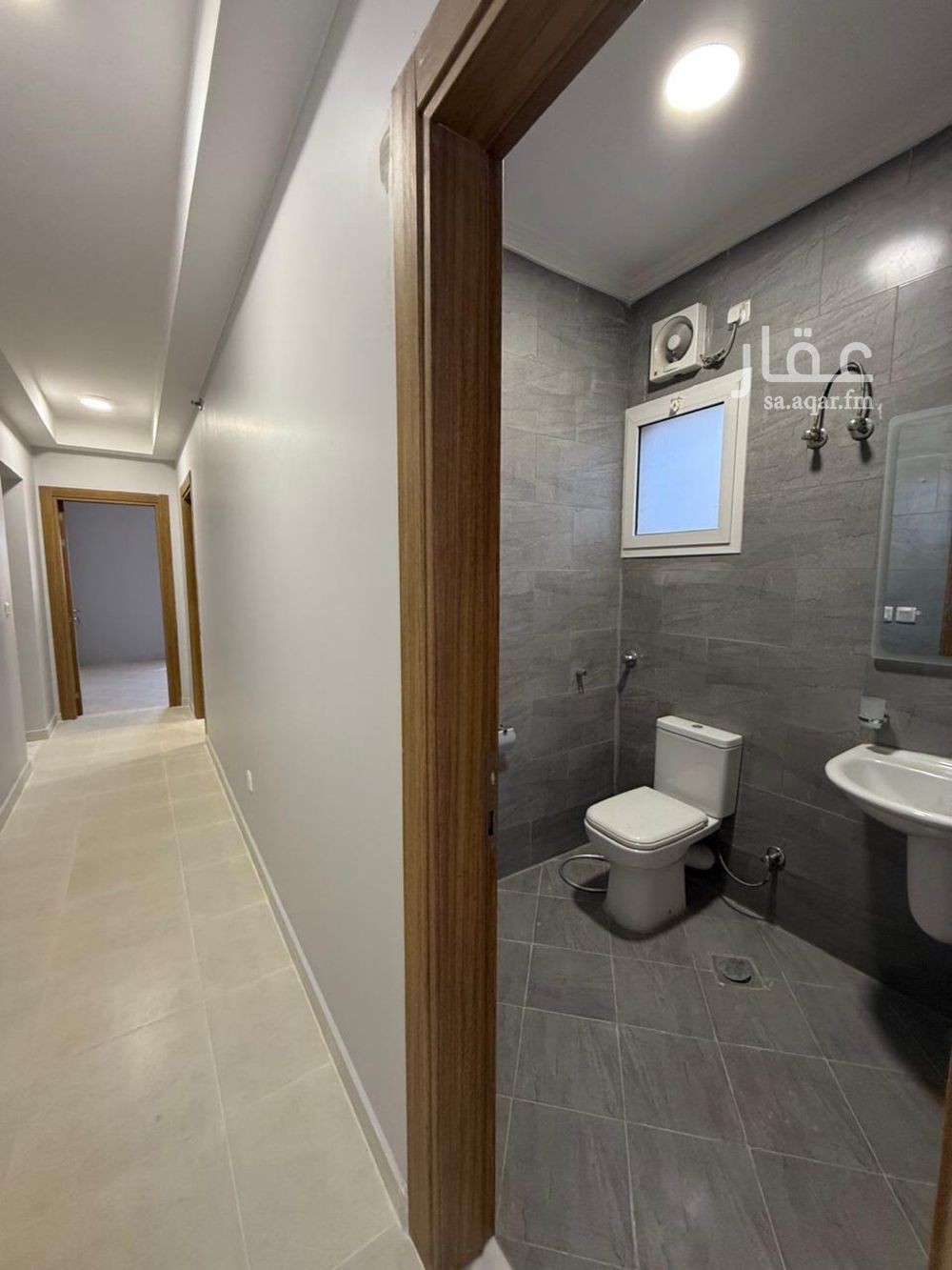 5 bedroom apartment in Jeddah 10