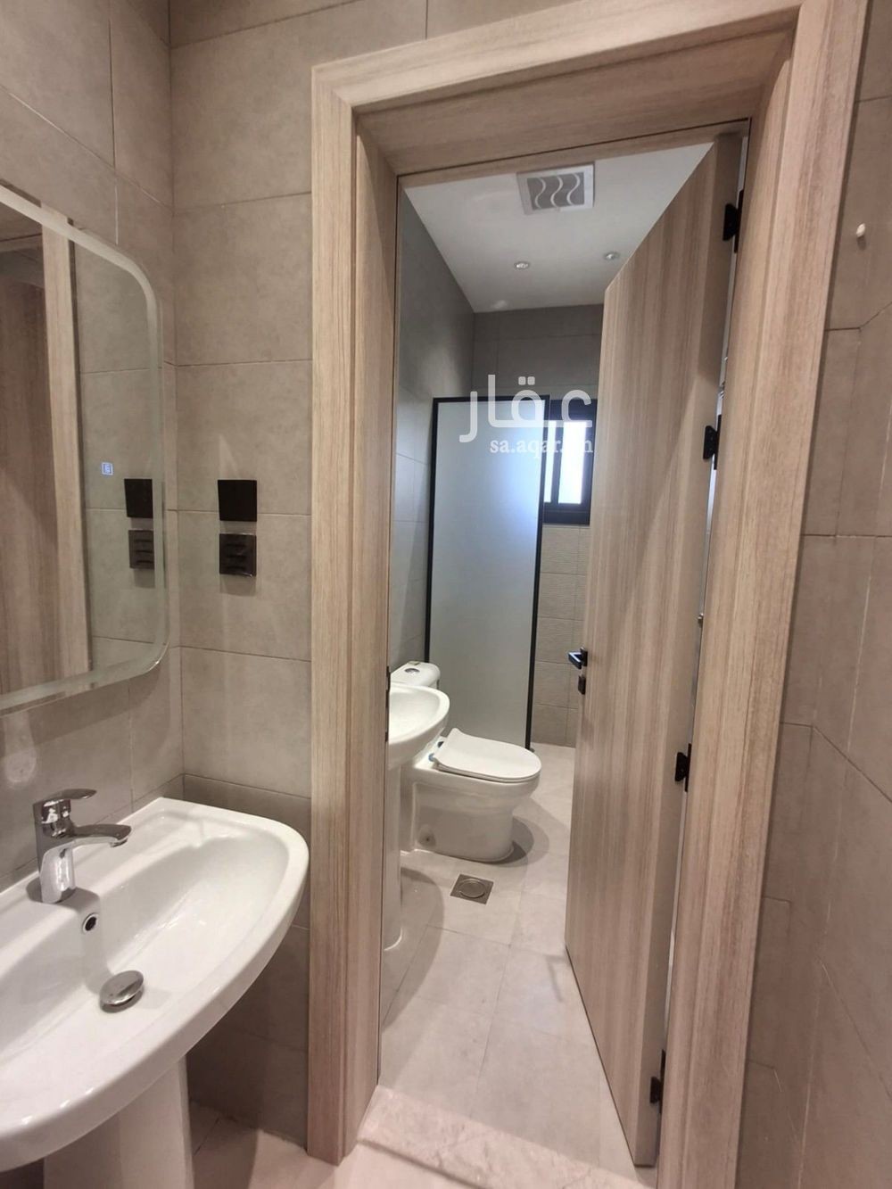 3 bedroom apartment in Al Rawdah, Jeddah 8