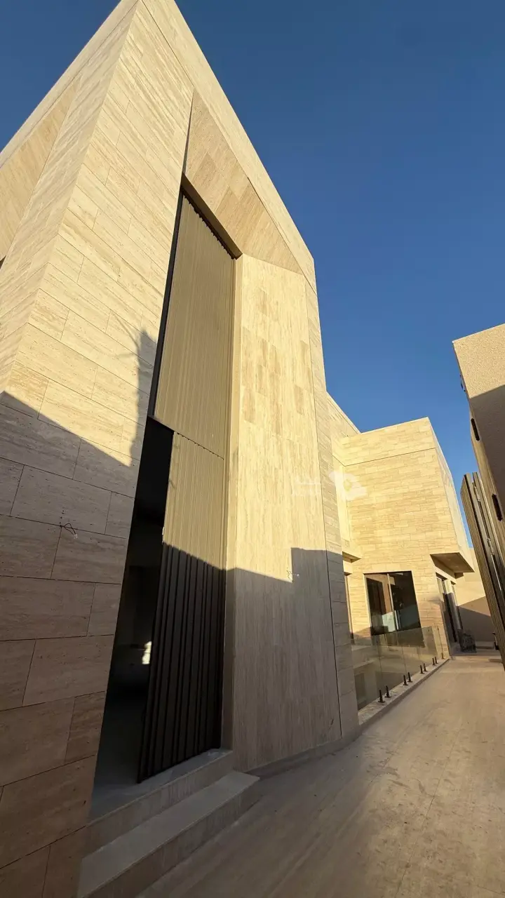5 bedroom villa in Al Muhammadiyah, Riyadh 8