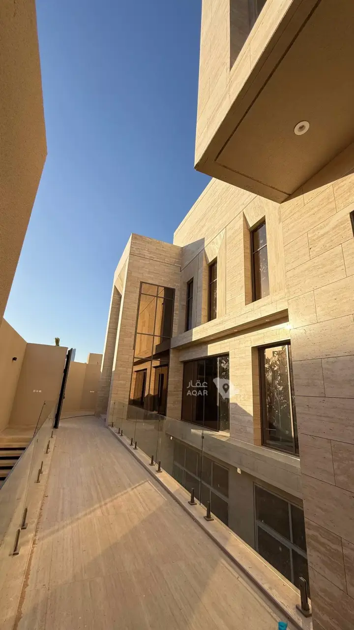 5 bedroom villa in Al Muhammadiyah, Riyadh 5