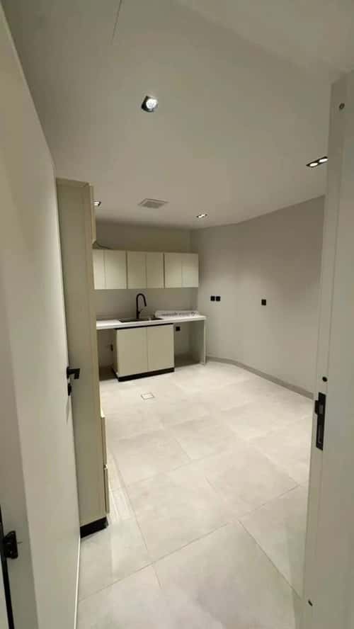 4 bedroom apartment in King Salman, Riyadh 5