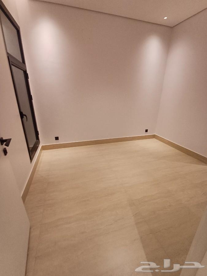 4 bedroom apartment in Al Bayan, Riyadh 7