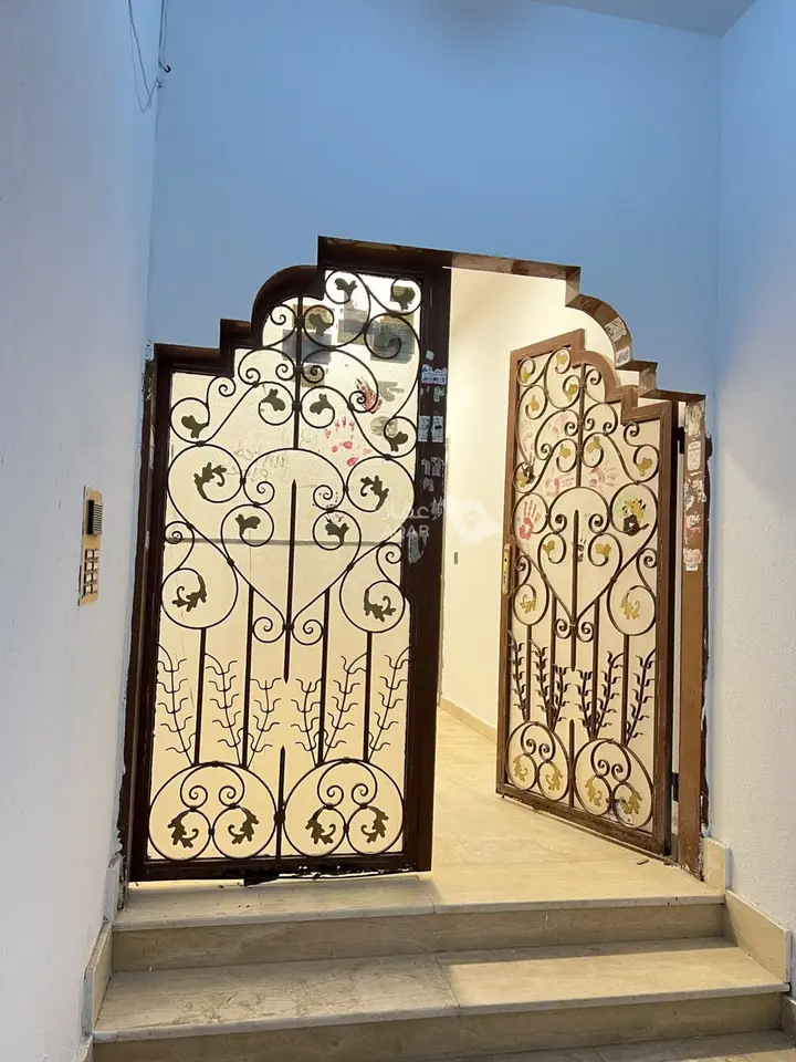 3 bedroom apartment in Al Rabwa, Riyadh 2