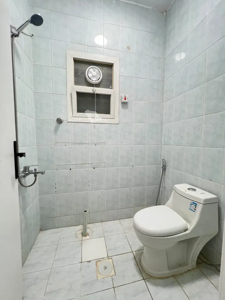 3 bedroom apartment in Al Rabwa, Riyadh 7