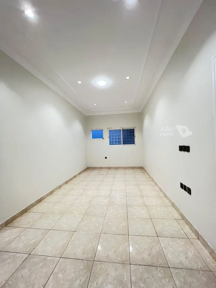3 bedroom apartment in Al Rabwa, Riyadh 9