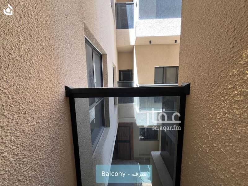 3 bedroom apartment in King Fahd, Riyadh 13
