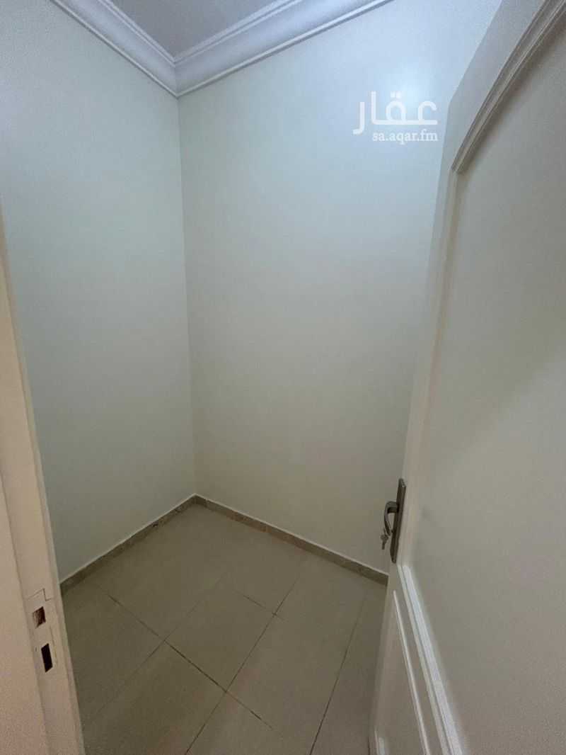 5 bedroom apartment in Al Andalus, Jeddah 11