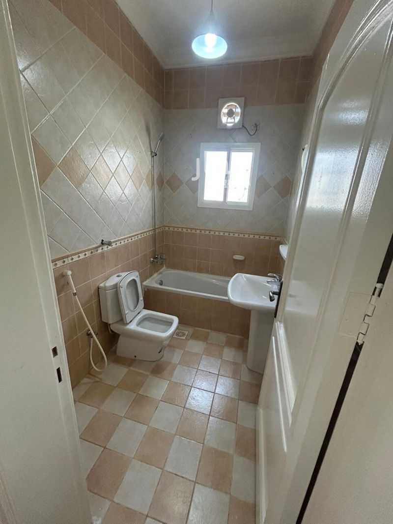 5 bedroom apartment in Al Andalus, Jeddah 19