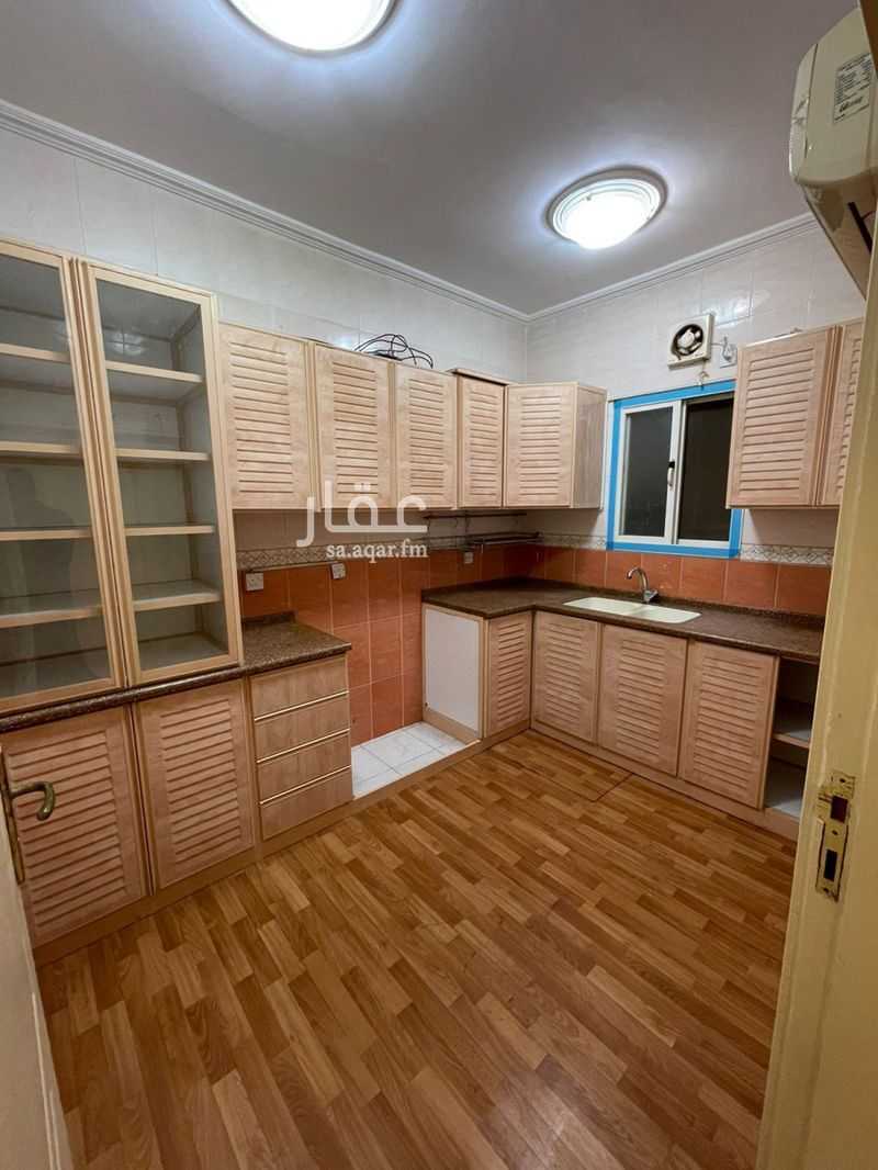3 bedroom apartment in Al Ruwais, Jeddah 6
