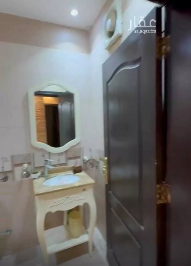 4 bedroom apartment in Muraykh, Jeddah 7
