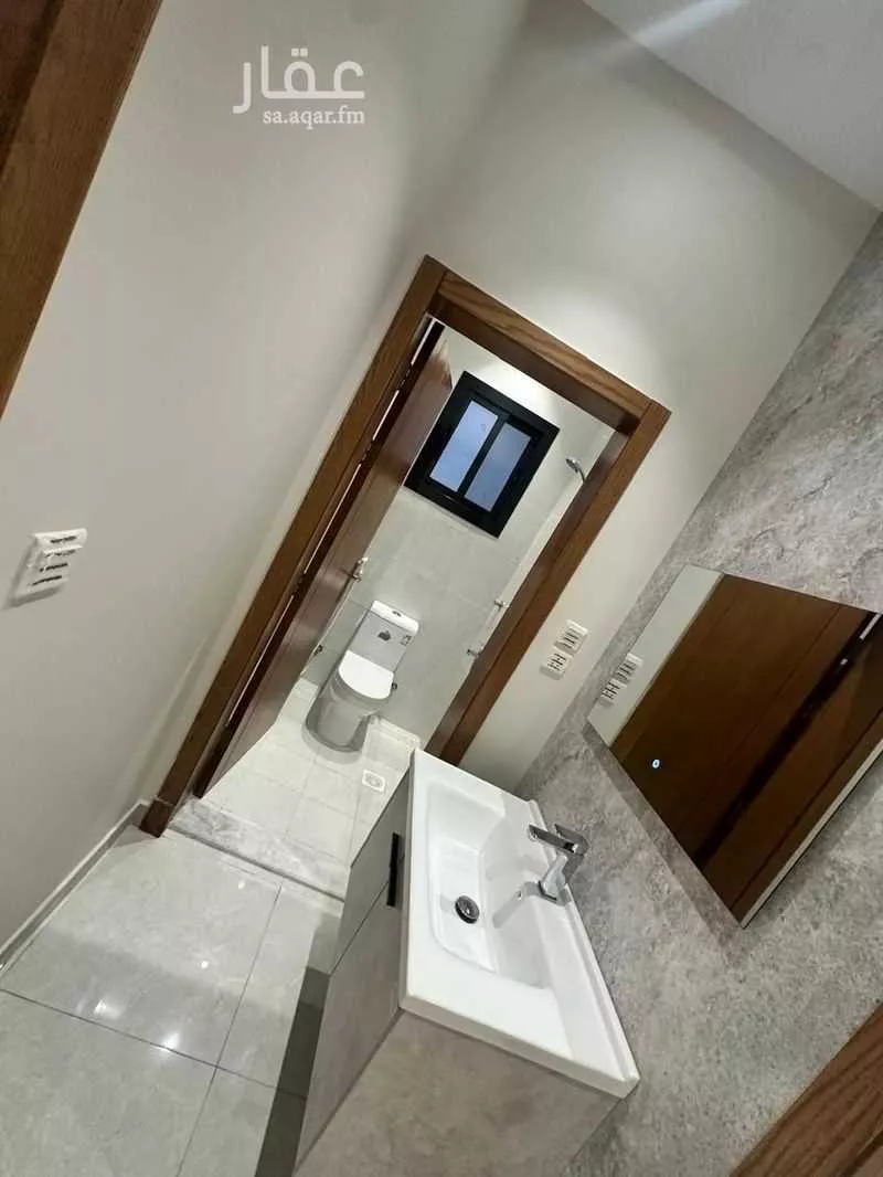 5 bedroom apartment in Jeddah 7