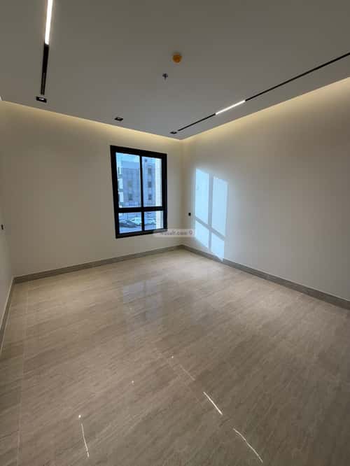 4 bedroom apartment in Al Yarmouk, Riyadh 8