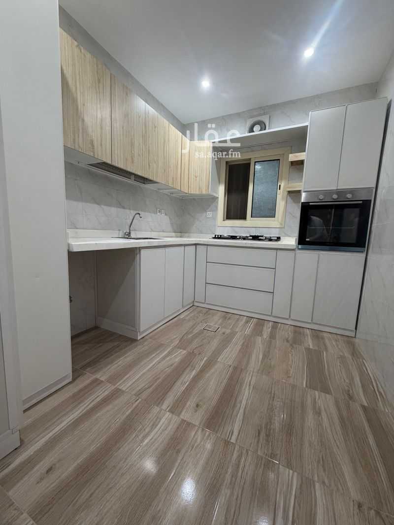 3 bedroom apartment in Al Ajwad, Jeddah 6