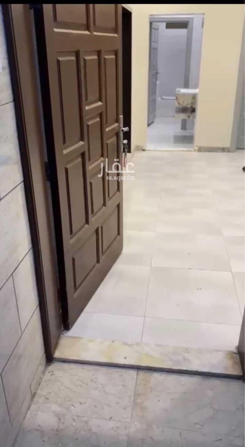 3 bedroom apartment in Jeddah 4