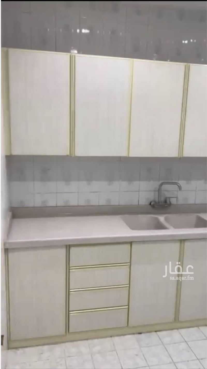 3 bedroom apartment in Jeddah 5
