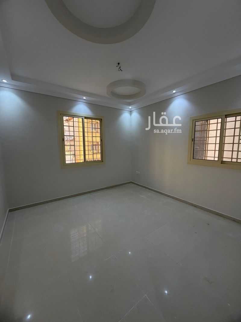 4 bedroom apartment in Al Zahra, Jeddah 4