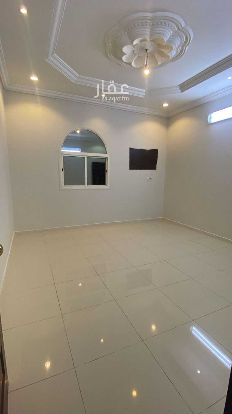 4 bedroom apartment in Prince Abdulmajeed, Jeddah 3