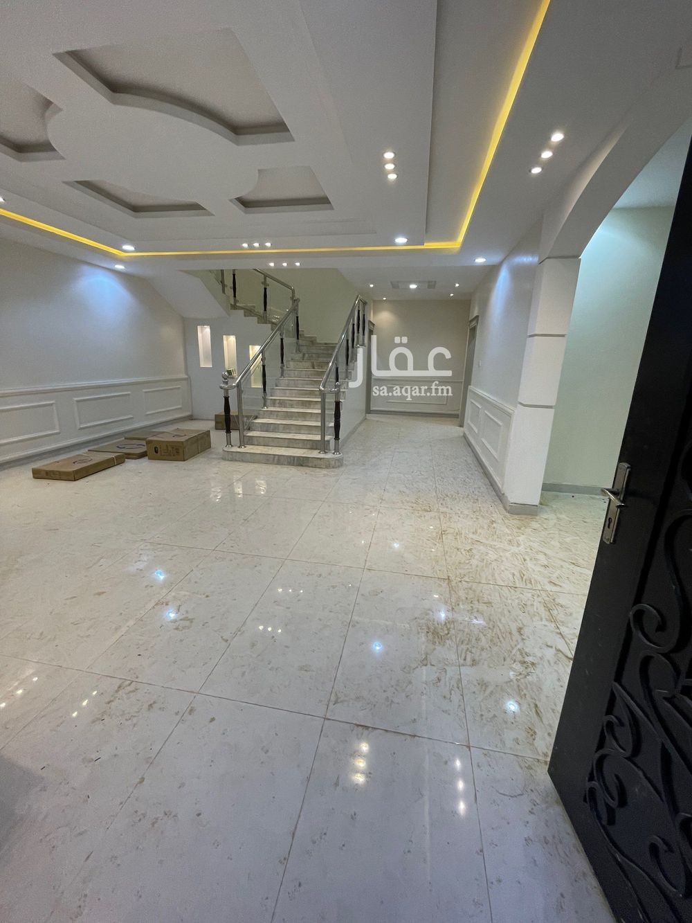 7 bedroom villa in Al Yarmouk, Riyadh 12